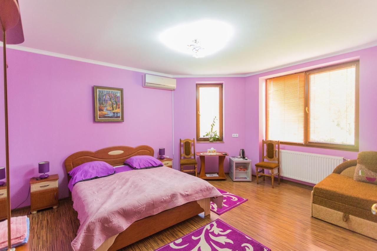 Sunrise Boutique Hotel Běrehovo Exteriér fotografie