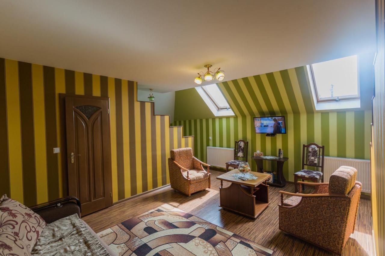Sunrise Boutique Hotel Běrehovo Exteriér fotografie